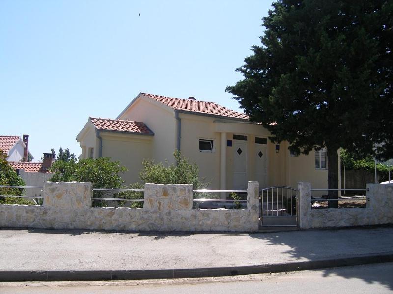 Apartmani Matela بيتريتْشاني المظهر الخارجي الصورة