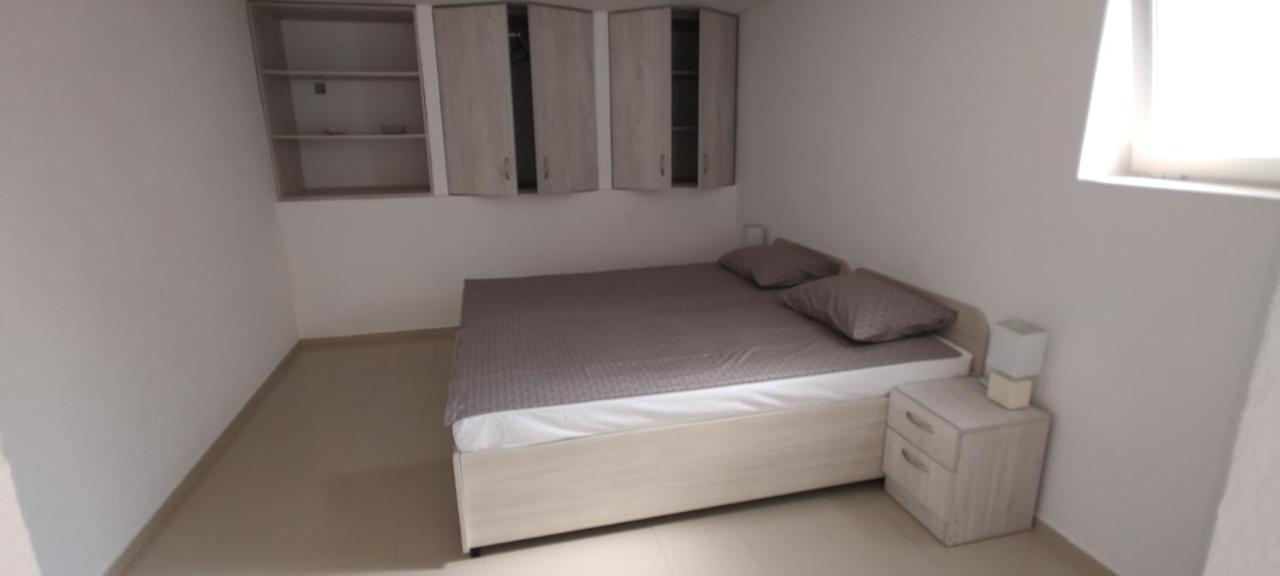 Apartmani Matela بيتريتْشاني المظهر الخارجي الصورة